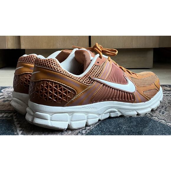 Nike Zoom Vomero 5 'Monarch' Men’s Size 11.5 Running Lifestyle Shoes - Picture 4 of 7